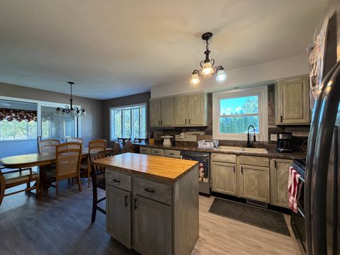 Tiny photo for 2041 Winchester Drive, Freeport, IL 61032 (MLS # 12500127)