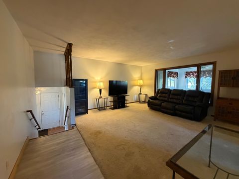 Tiny photo for 2041 Winchester Drive, Freeport, IL 61032 (MLS # 12500127)