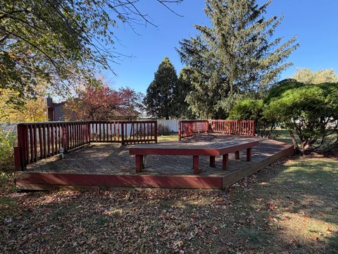 Tiny photo for 2041 Winchester Drive, Freeport, IL 61032 (MLS # 12500127)