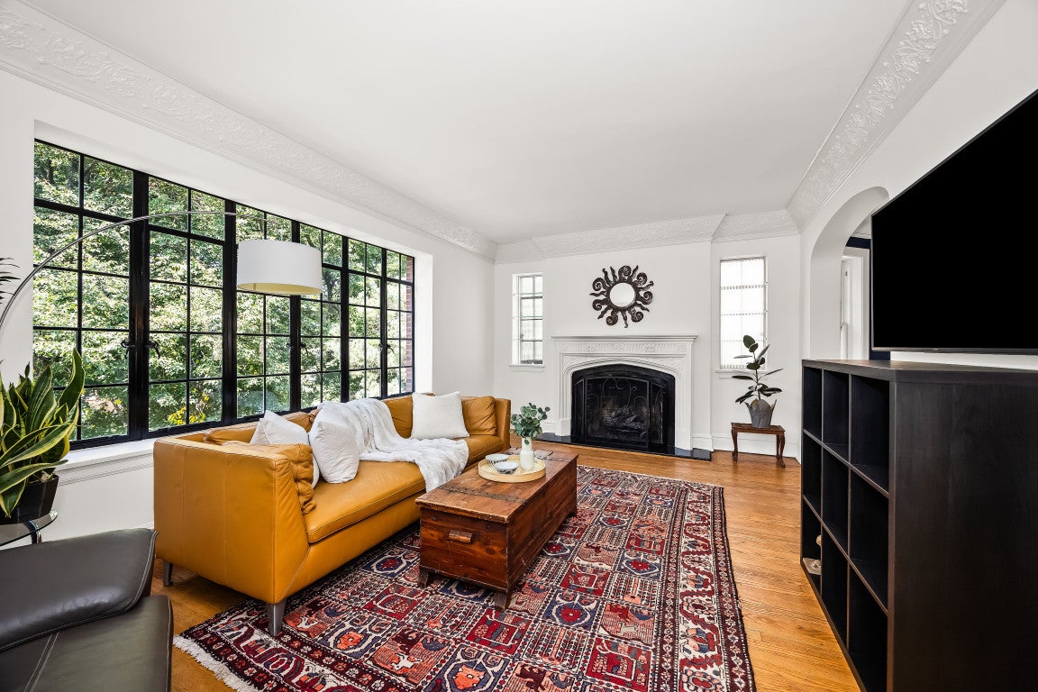 1106 Seward Street 2E