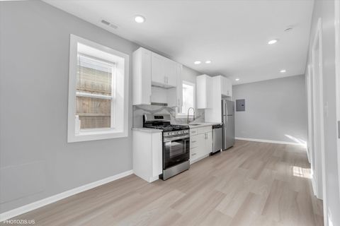 Tiny photo for 8404 S Exchange Avenue, Chicago, IL 60617 (MLS # 12513740)