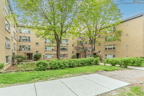 Tiny photo for 6146 N Damen Avenue #3H, Chicago, IL 60659 (MLS # 12636291)