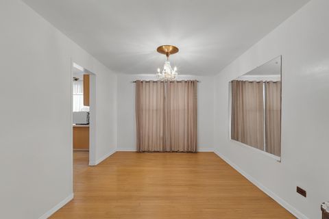 Tiny photo for 6146 N Damen Avenue #3H, Chicago, IL 60659 (MLS # 12636291)