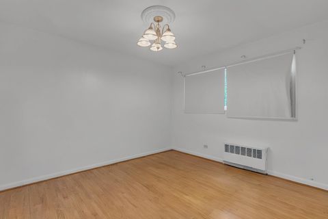 Tiny photo for 6146 N Damen Avenue #3H, Chicago, IL 60659 (MLS # 12636291)