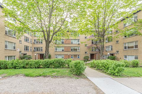 Tiny photo for 6146 N Damen Avenue #3H, Chicago, IL 60659 (MLS # 12636291)