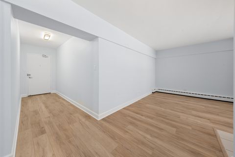 Tiny photo for 4960 N MARINE Drive #117, Chicago, IL 60640 (MLS # 12476189)