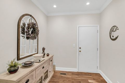 Tiny photo for 730 Stuarts Drive #730, St. Charles, IL 60174 (MLS # 12473444)