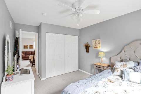 Tiny photo for 730 Stuarts Drive #730, St. Charles, IL 60174 (MLS # 12473444)