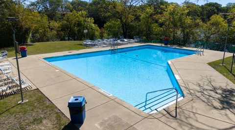 Tiny photo for 5543 E Lake Drive #A, Lisle, IL 60532 (MLS # 12587800)