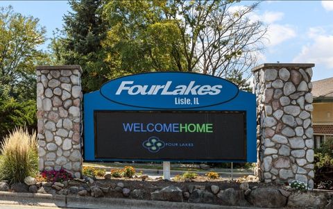 Tiny photo for 5543 E Lake Drive #A, Lisle, IL 60532 (MLS # 12587800)