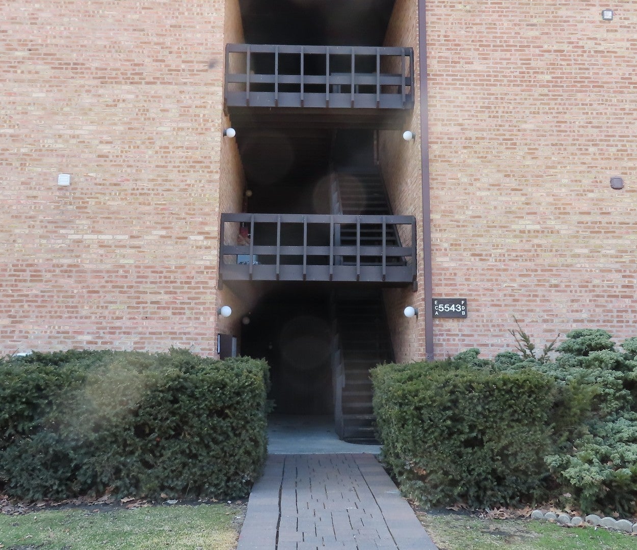 5543 E Lake Drive A