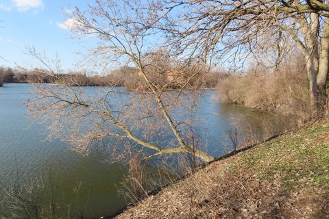 Tiny photo for 5543 E Lake Drive #A, Lisle, IL 60532 (MLS # 12587800)