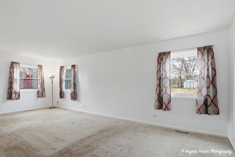 Tiny photo for 2936 witchwood Lane, Waukegan, IL 60087 (MLS # 12579170)