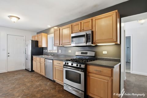 Tiny photo for 2936 witchwood Lane, Waukegan, IL 60087 (MLS # 12579170)