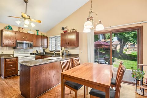Tiny photo for 79 Castle Rock Lane, Bloomingdale, IL 60108 (MLS # 12699532)