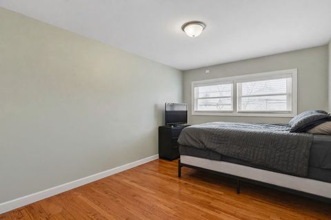 Tiny photo for 9829 S 51st Avenue, Oak Lawn, IL 60453 (MLS # 12606185)
