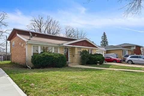 Tiny photo for 9829 S 51st Avenue, Oak Lawn, IL 60453 (MLS # 12606185)