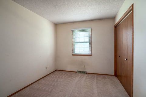 Tiny photo for 2233 Jebens Avenue, Davenport, IA 52804 (MLS # 12699975)