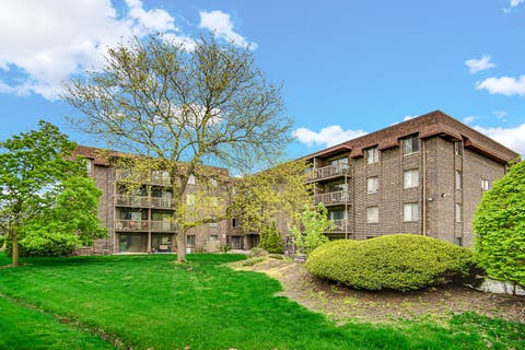 Photo of 820 Elder Road #C115, Homewood, IL 60430 (MLS # 11970051)