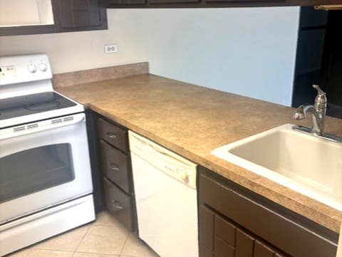 Tiny photo for 820 Elder Road #C115, Homewood, IL 60430 (MLS # 11970051)