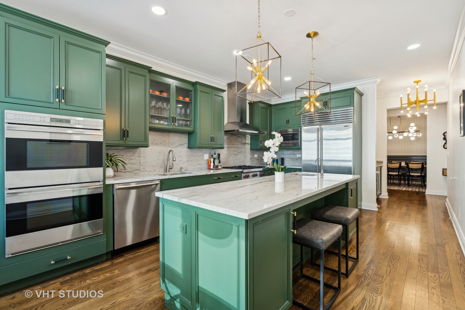 30 W Erie Street 1201
