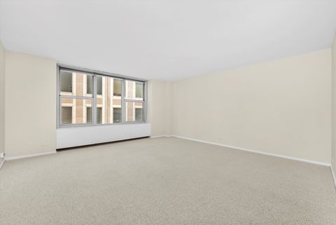 Tiny photo for 777 N Michigan Avenue #2202, Chicago, IL 60611 (MLS # 12519521)