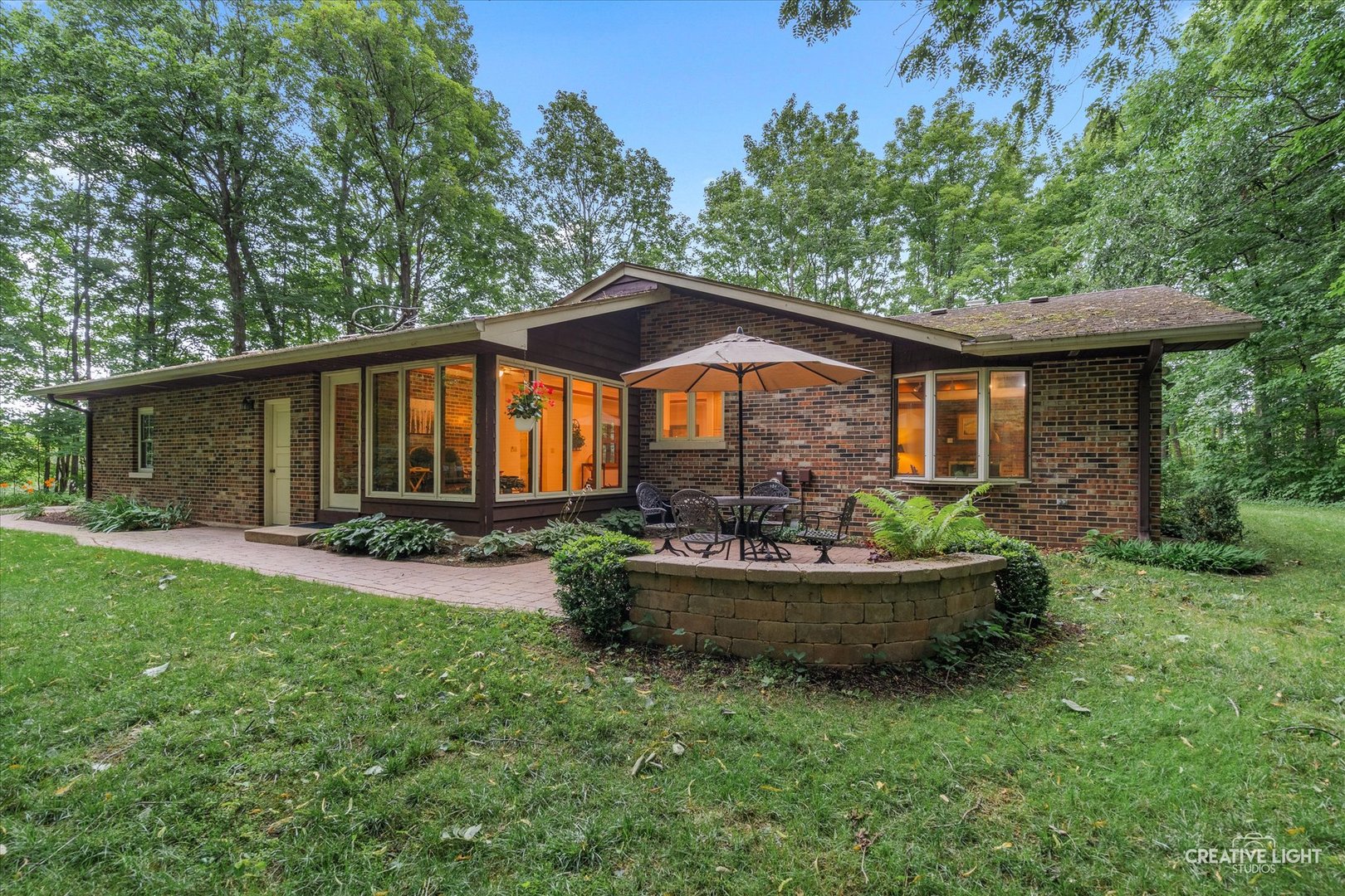 21 W Timberlake Trail