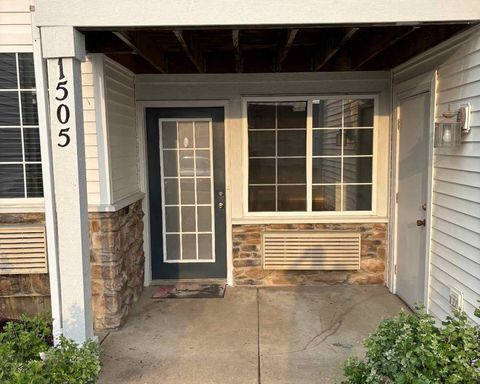 1505 Silverstone Drive 1505 Carpentersville IL 60110