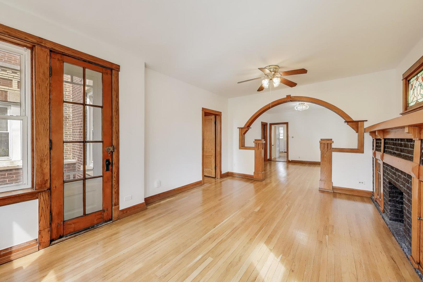 2127 Highland Avenue