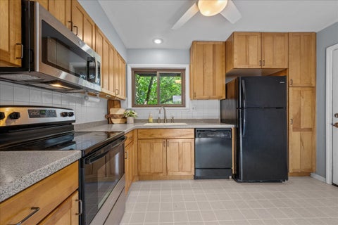 Tiny photo for 42W466 Red Bud Court, St. Charles, IL 60175 (MLS # 12720189)