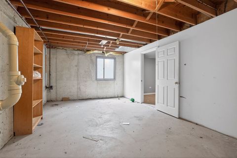 Tiny photo for 2661 Stanton Circle, Lake In The Hills, IL 60156 (MLS # 12589539)