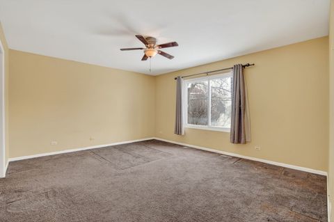Tiny photo for 2661 Stanton Circle, Lake In The Hills, IL 60156 (MLS # 12589539)