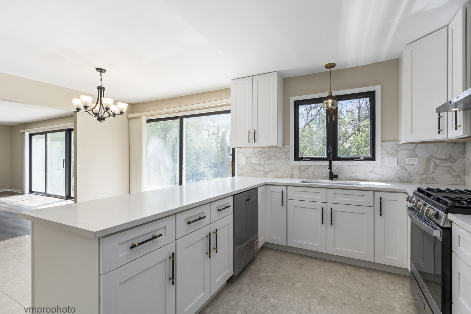 3311 Lakewood Court