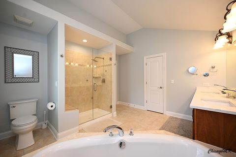 Tiny photo for 1812 Warwick Lane, Schaumburg, IL 60193 (MLS # 12620917)