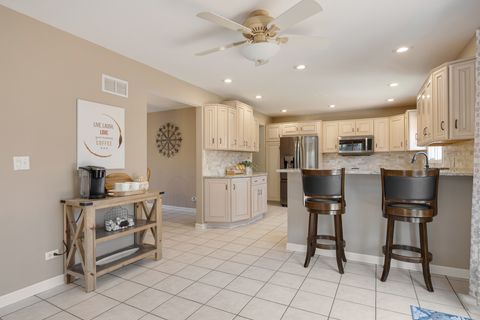 Tiny photo for 9706 Fox Shores Drive, Algonquin, IL 60102 (MLS # 12584763)