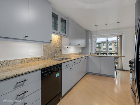 Tiny photo for 701 Lake Hinsdale Drive #410, Willowbrook, IL 60527 (MLS # 12764559)
