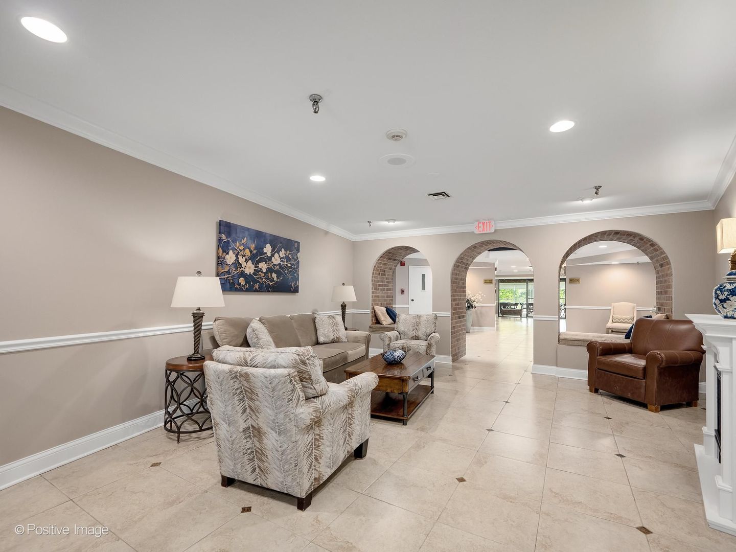 701 Lake Hinsdale Drive 410