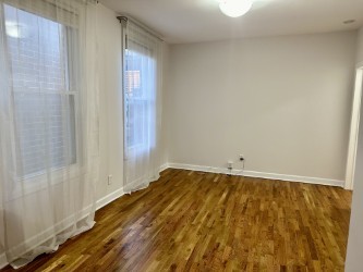 2233 W Shakespeare Avenue 2R