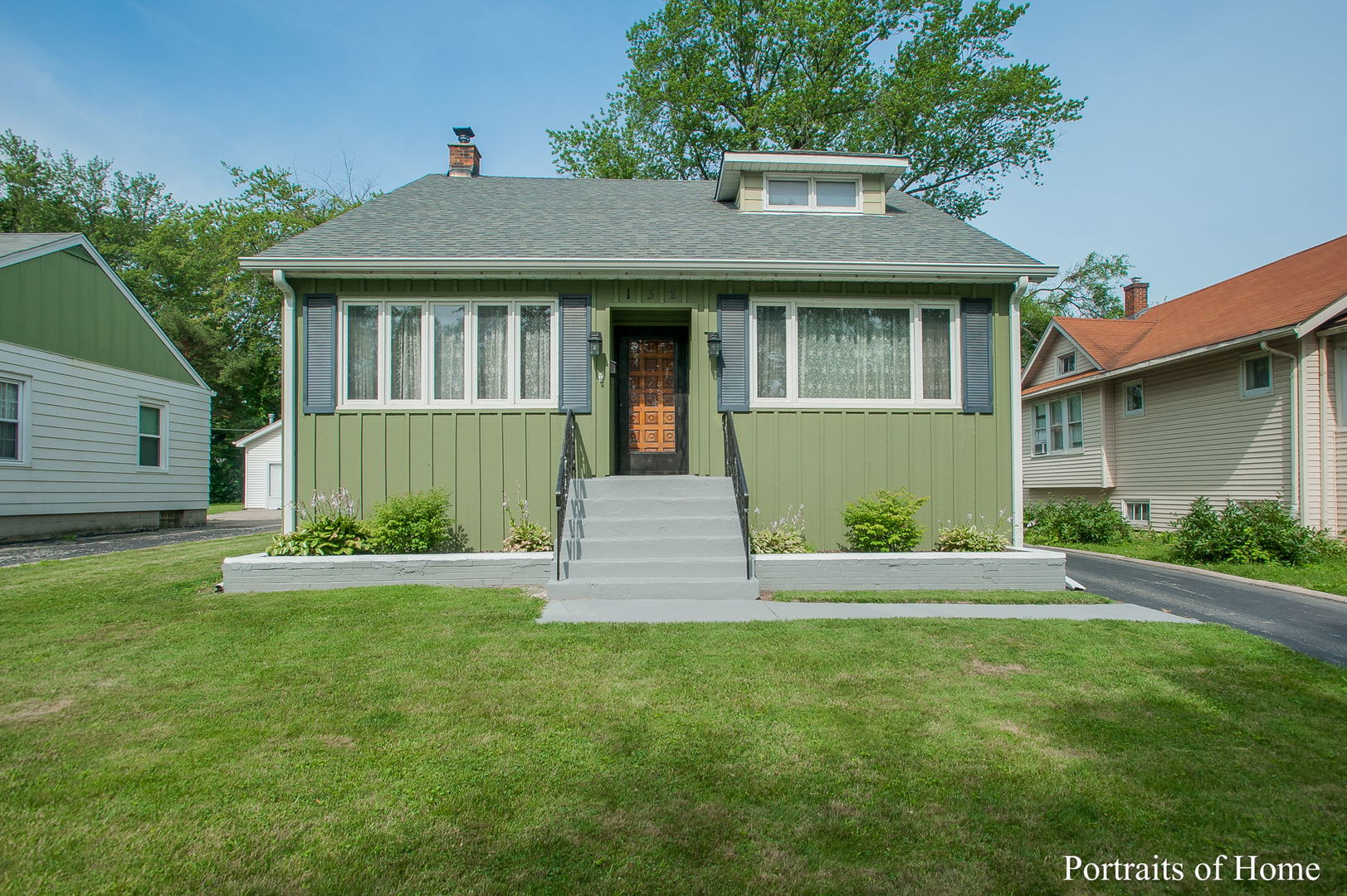 Photo 1 of 22 — 132 S Euclid Avenue, Villa Park, IL 60181