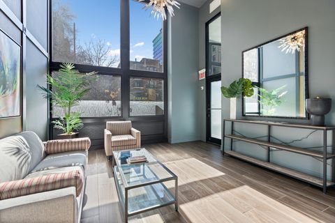 Tiny photo for 434 W Melrose Street #901, Chicago, IL 60657 (MLS # 12605303)