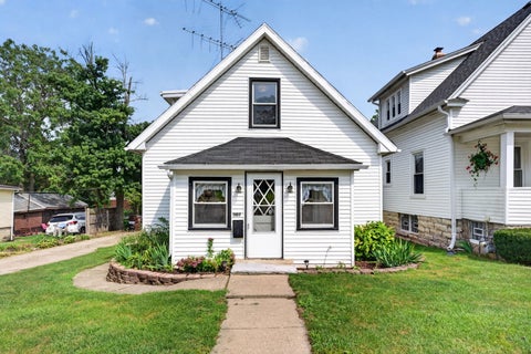 Photo of 1107 Sterling Avenue, Joliet, IL 60432 (MLS # 12749953)