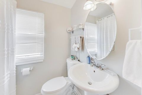 Tiny photo for 150 Country Club Drive, Northlake, IL 60164 (MLS # 12572140)