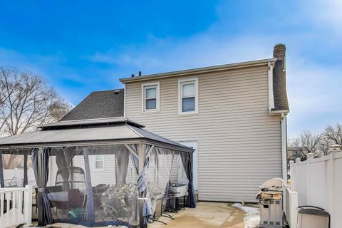 Tiny photo for 150 Country Club Drive, Northlake, IL 60164 (MLS # 12572140)