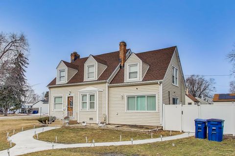 Photo of 150 Country Club Drive, Northlake, IL 60164 (MLS # 12572140)