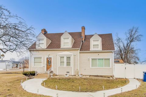 Tiny photo for 150 Country Club Drive, Northlake, IL 60164 (MLS # 12572140)