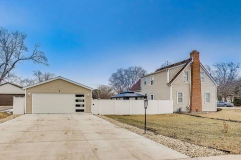 Tiny photo for 150 Country Club Drive, Northlake, IL 60164 (MLS # 12572140)
