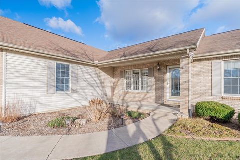 Tiny photo for 1612 Myra Lane, Bloomington, IL 61704 (MLS # 12518642)