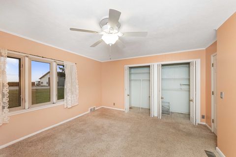 Tiny photo for 947 N 2nd Road, Dana, IL 61321 (MLS # 12454447)