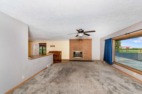 Tiny photo for 947 N 2nd Road, Dana, IL 61321 (MLS # 12454447)