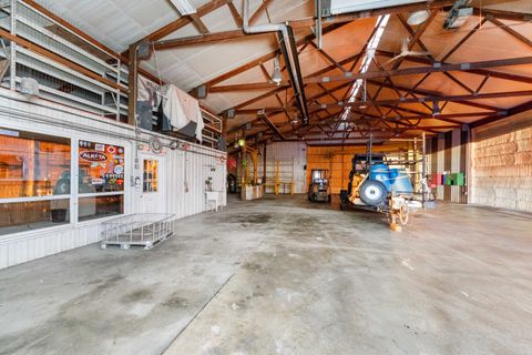 Tiny photo for 947 N 2nd Road, Dana, IL 61321 (MLS # 12454447)